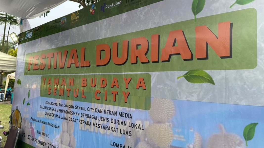 Durian lokal - Festival durian yang dihadiri Bupati Bogor Rudy Susmanto