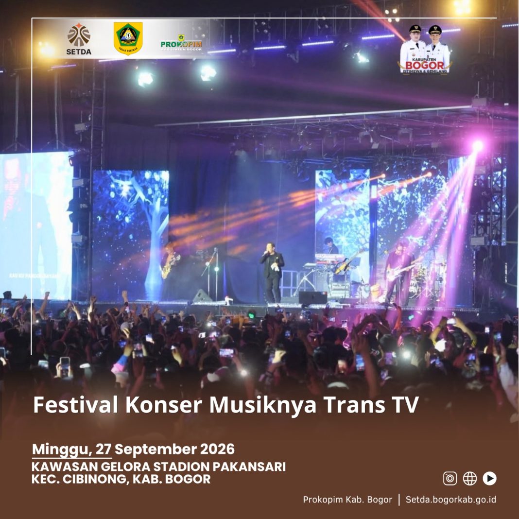 Festival Trans TV di Pakansari dengan masyarakat yang memadati lokasi konser