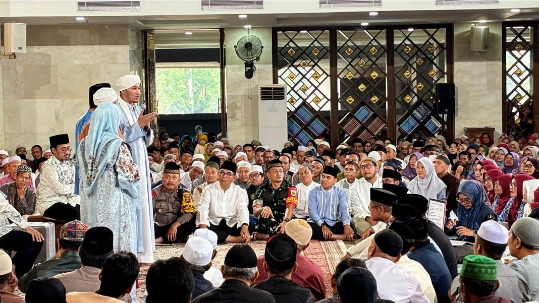 Islam Itu Indah di Masjid Nurul Wathon