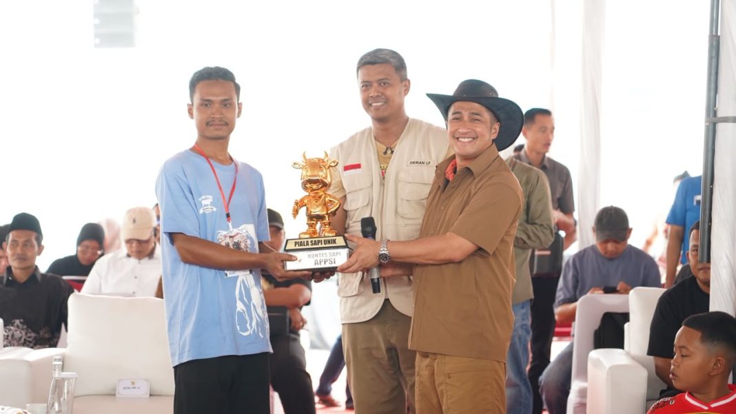 Sapi berkaki enam dari Boyolali dalam Kontes Sapi APPSI 2026