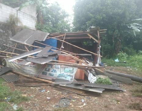 PT PLN ( Persero ) UP 3 Bogor Tidak Berikan Ganti Rugi Kepada Korban Atas Tiang Listrik Roboh Yang Menimpa Bengkel
