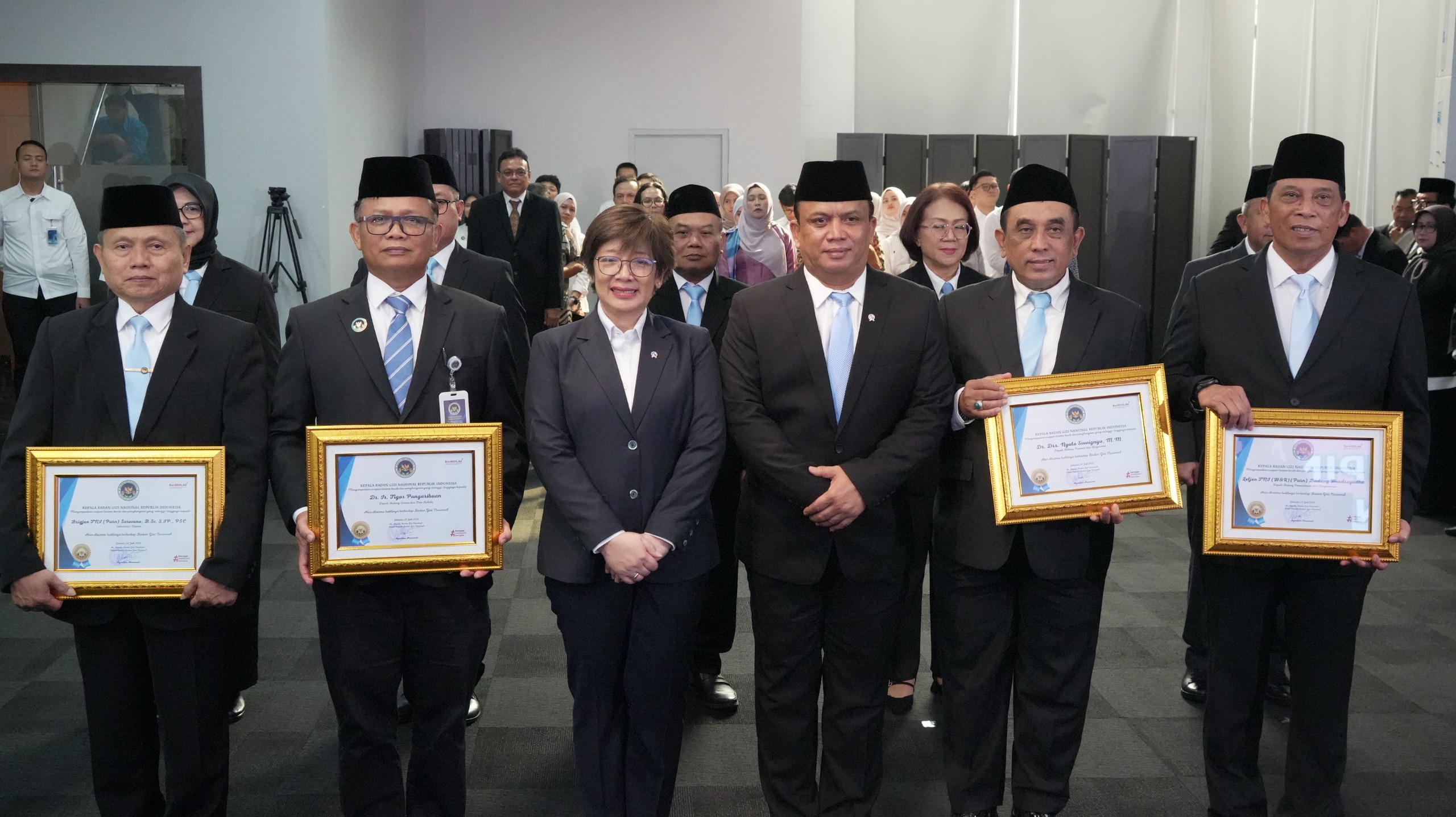 Plh BGN Lantik 5 Pejabat Tinggi Madya, Perkuat Program Gizi Nasional