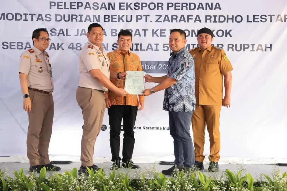 Bupati Bogor Lepas Ekspor Perdana 48 Ton Durian Beku ke Pasar Internasional