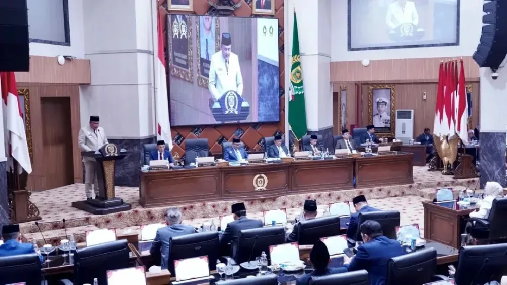Bupati Bogor dan DPRD Sepakati Raperda Pengelolaan Sampah Jadi Peraturan Daerah