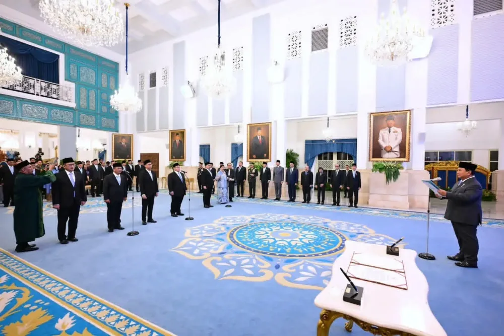 Presiden Prabowo Lantik 6 Dubes RI dan Sahkan 7 Anggota KY