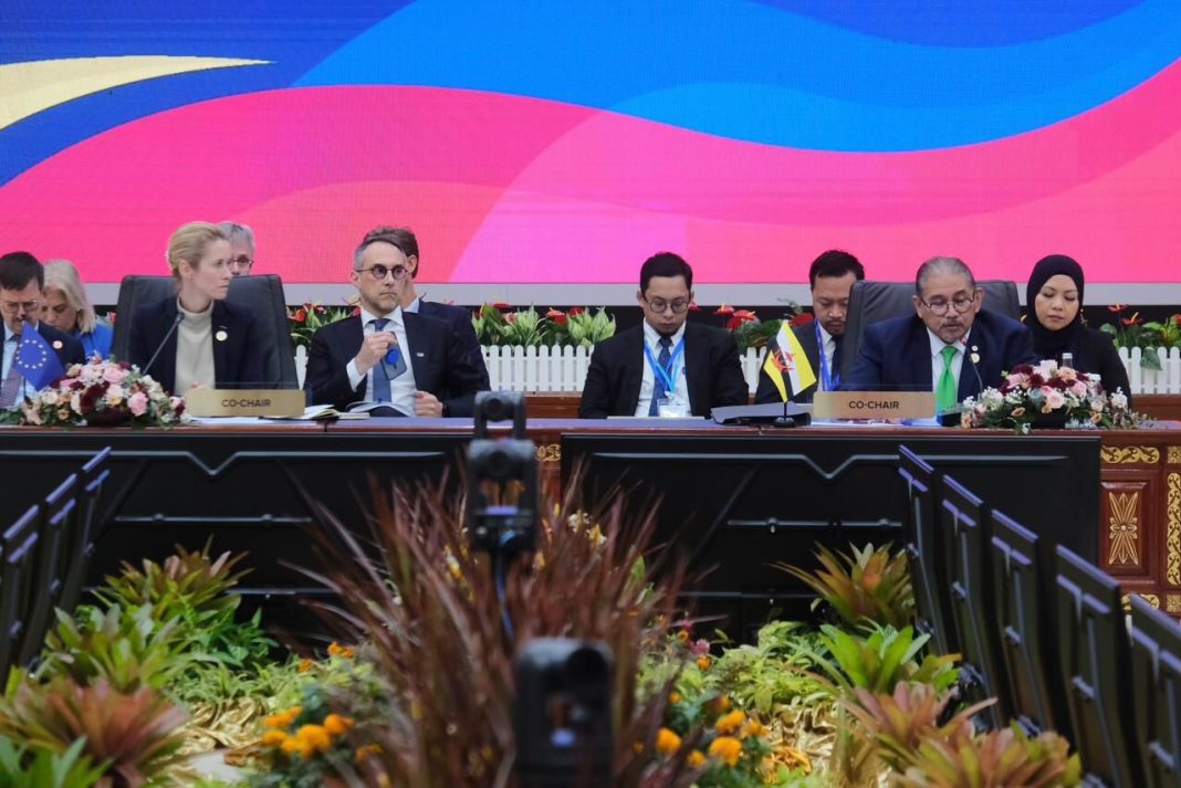 25 Pertemuan Tingkat Menteri, ASEAN–Uni Eropa Dorong CEPA dan Siap Sambut 50 Tahun Kemitraan