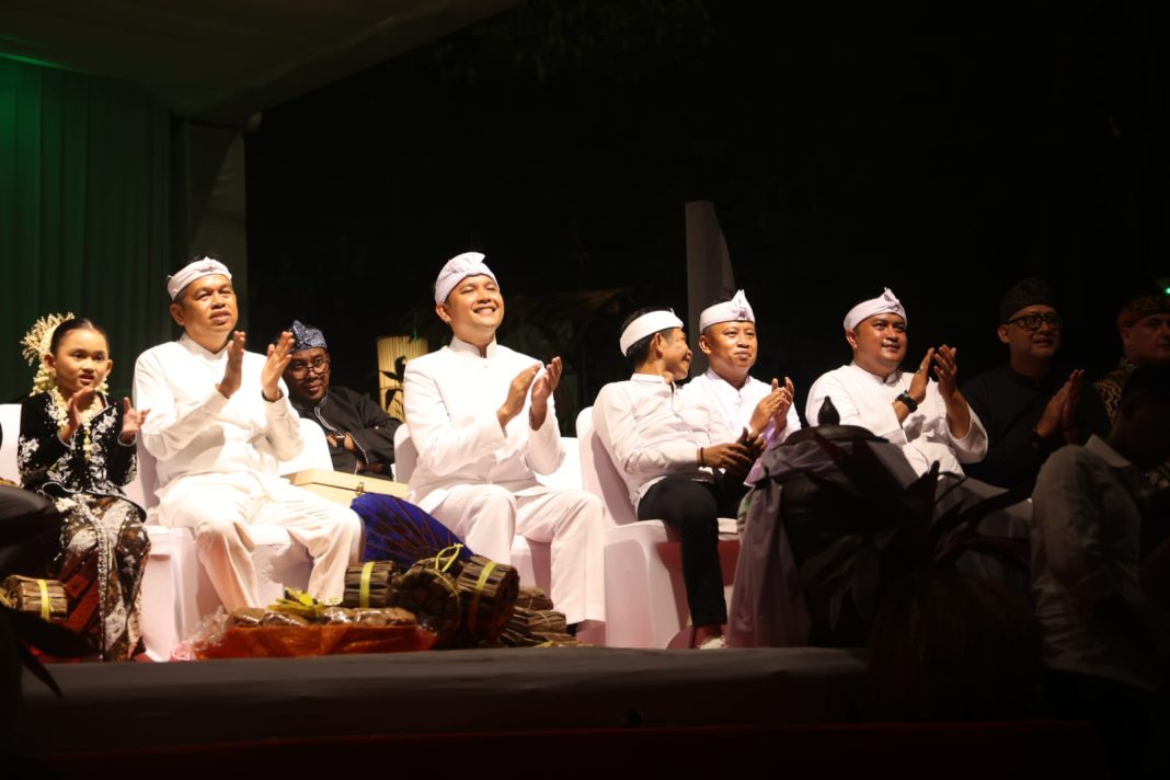 Rudy Susmanto Tampilkan Budaya Bogor di Kirab Milangkala Tatar Sunda 2026