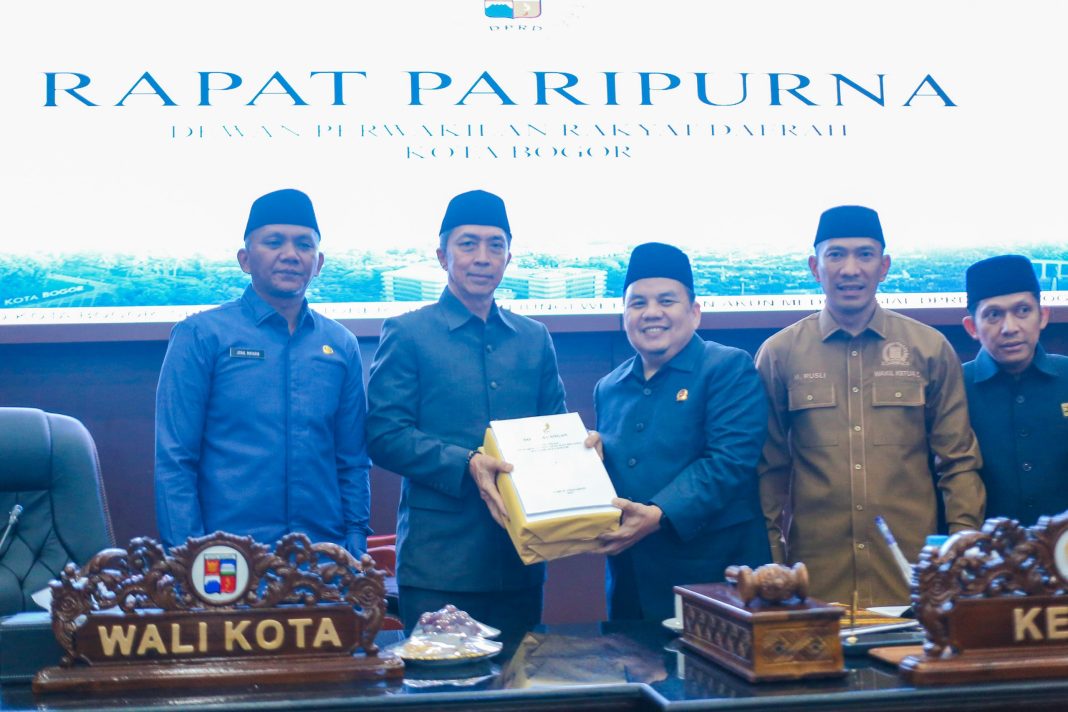 Dua Raperda yang disahkan menjadi Perda di Bogor