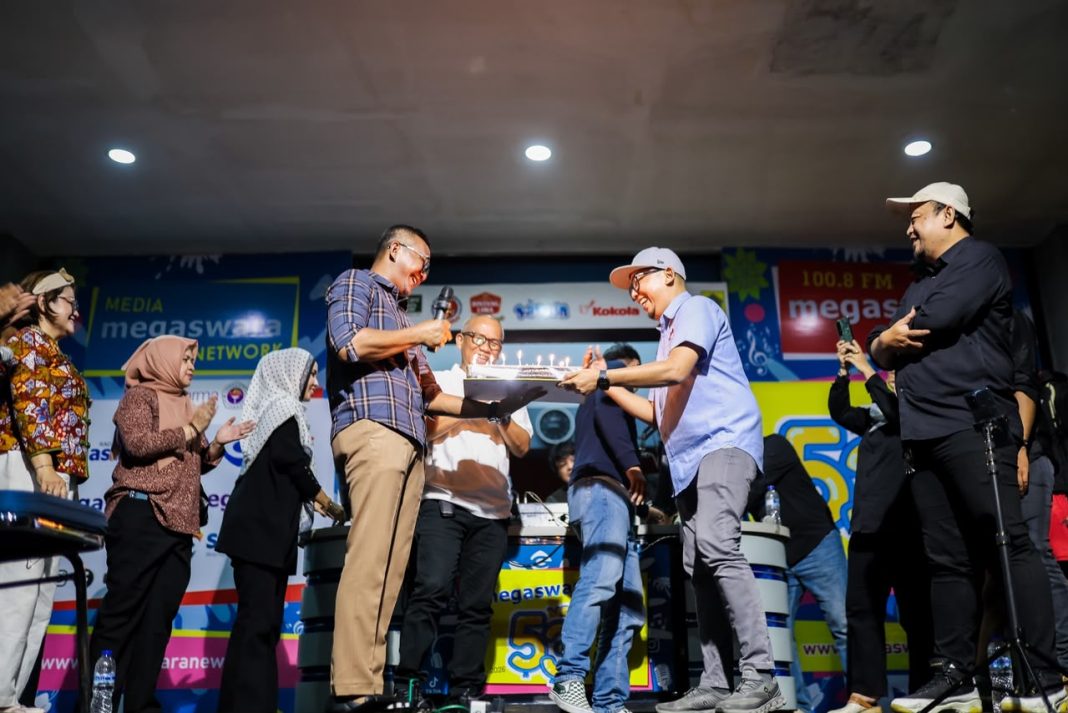 Kolaborasi dalam momentum Megaswara