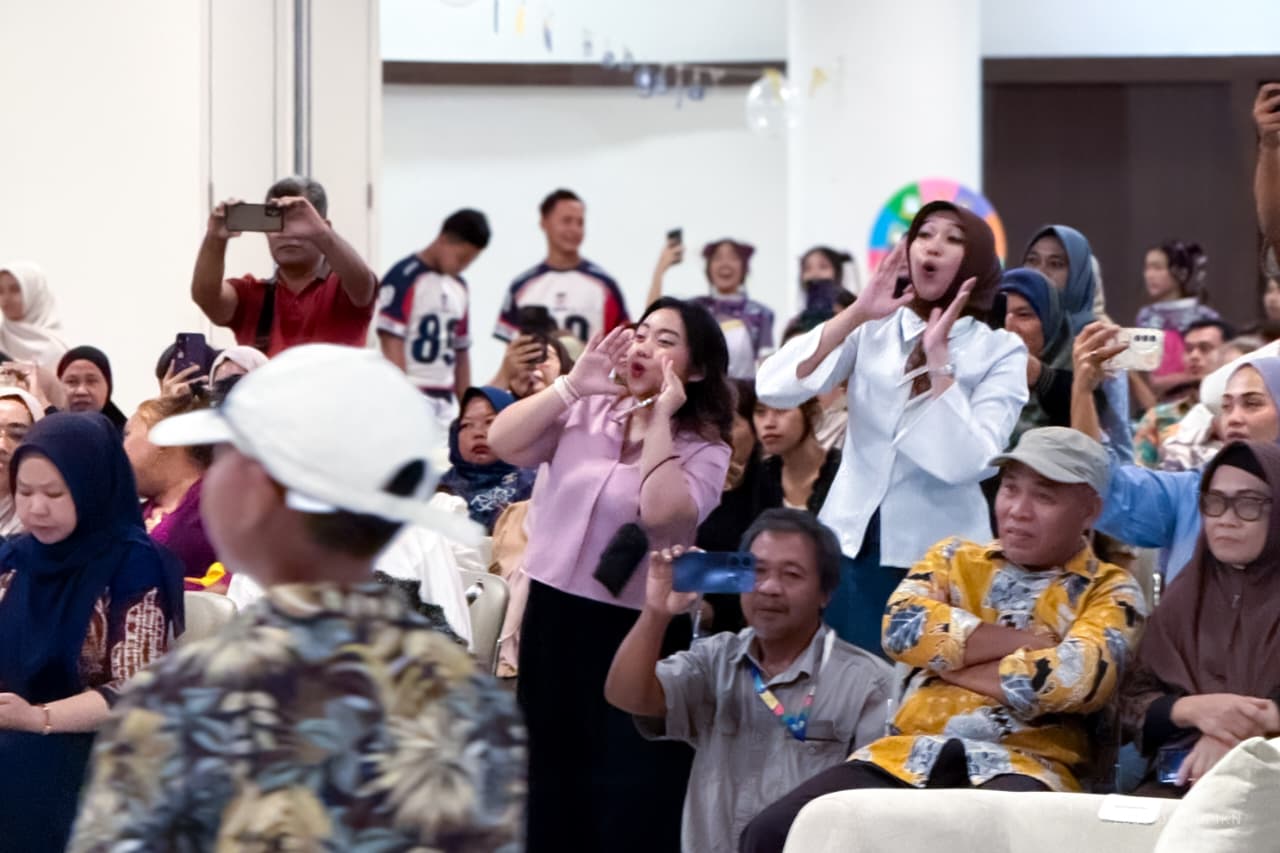 Kepala Otorita IKN Dorong Generasi Muda Berani Berbahasa Inggris 2026