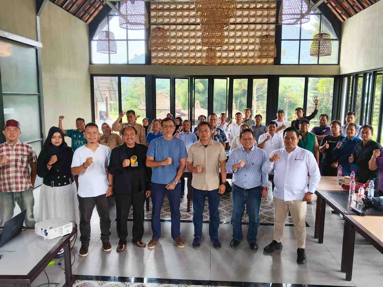 MKD APUDSI Se Jabar Menggelar KOPDARWIL Perdana Se Jabar: 18 Kabupaten Hadir Rapatkan Barisan