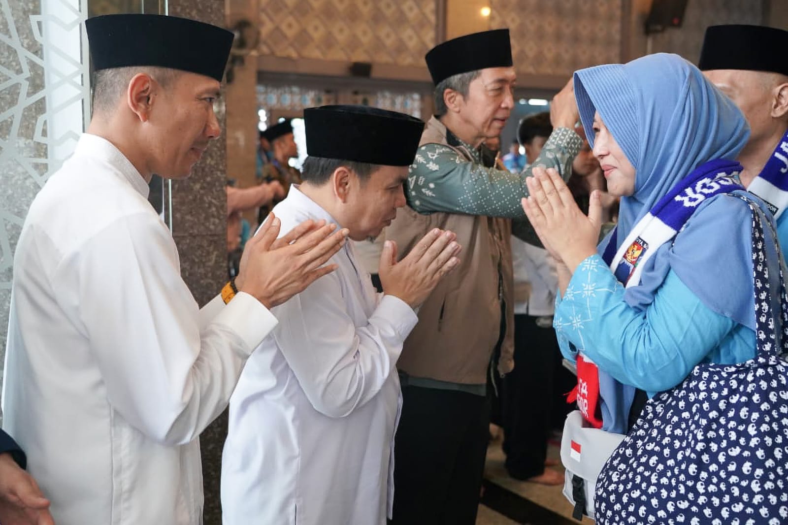 Lepas Jamaah Haji, Ketua DPRD Kota Bogor Titip Doa untuk Kesejahteraan Warga 2026