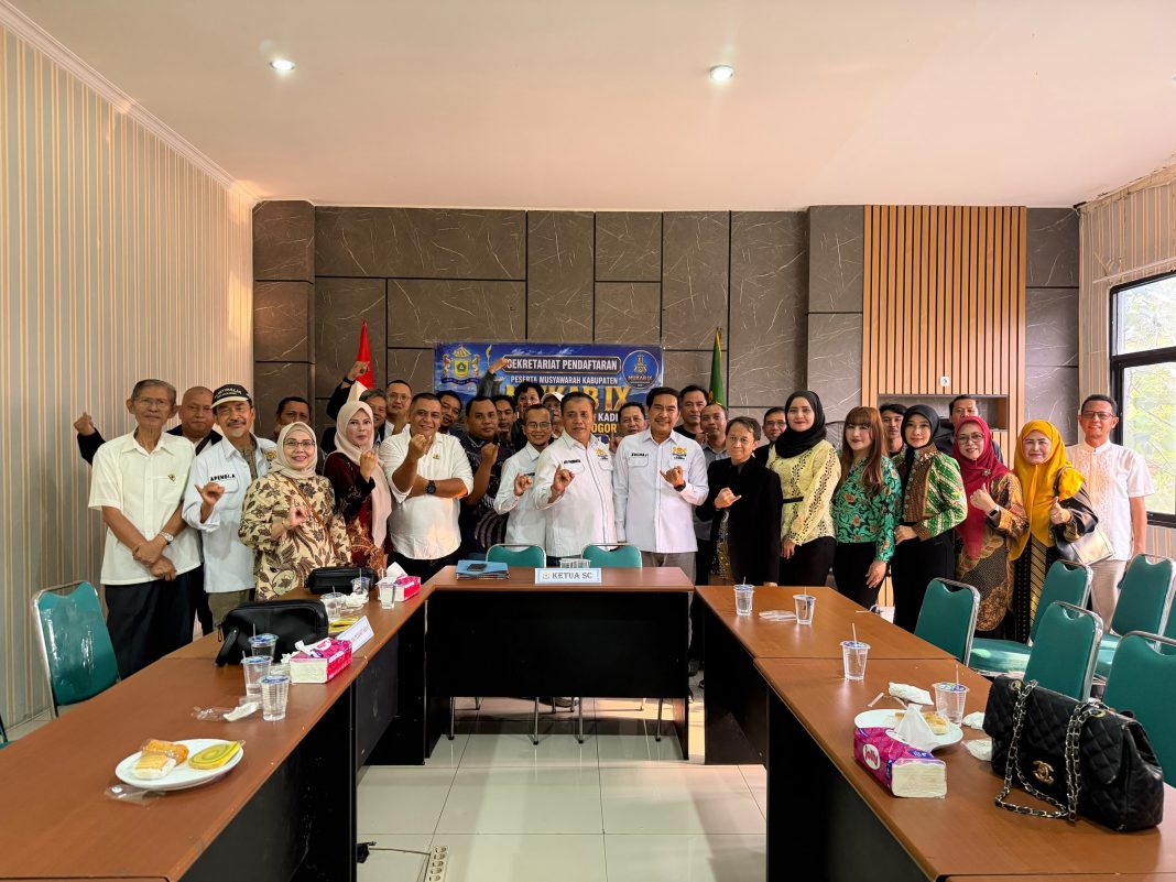 Sulhajji Jompa Kembalikan Formulir, Usung KADIN Bogor Bersatu 2026