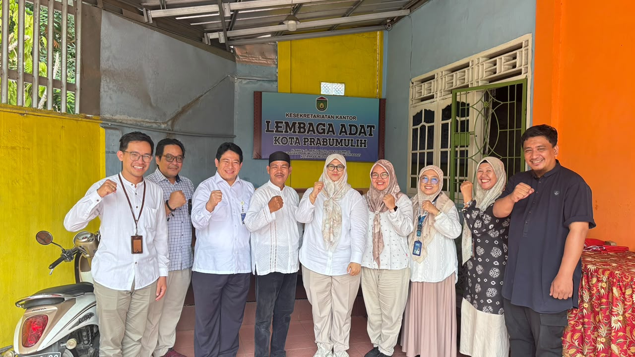 IHC RS Pertamina Prabumulih Perkuat Silaturahmi dengan Ketua Adat Prabumulih Barat untuk Mendukung Peningkatan Layanan Kesehatan Masyarakat 1 WhatsApp Image 2026 10 09 at 23.19.46