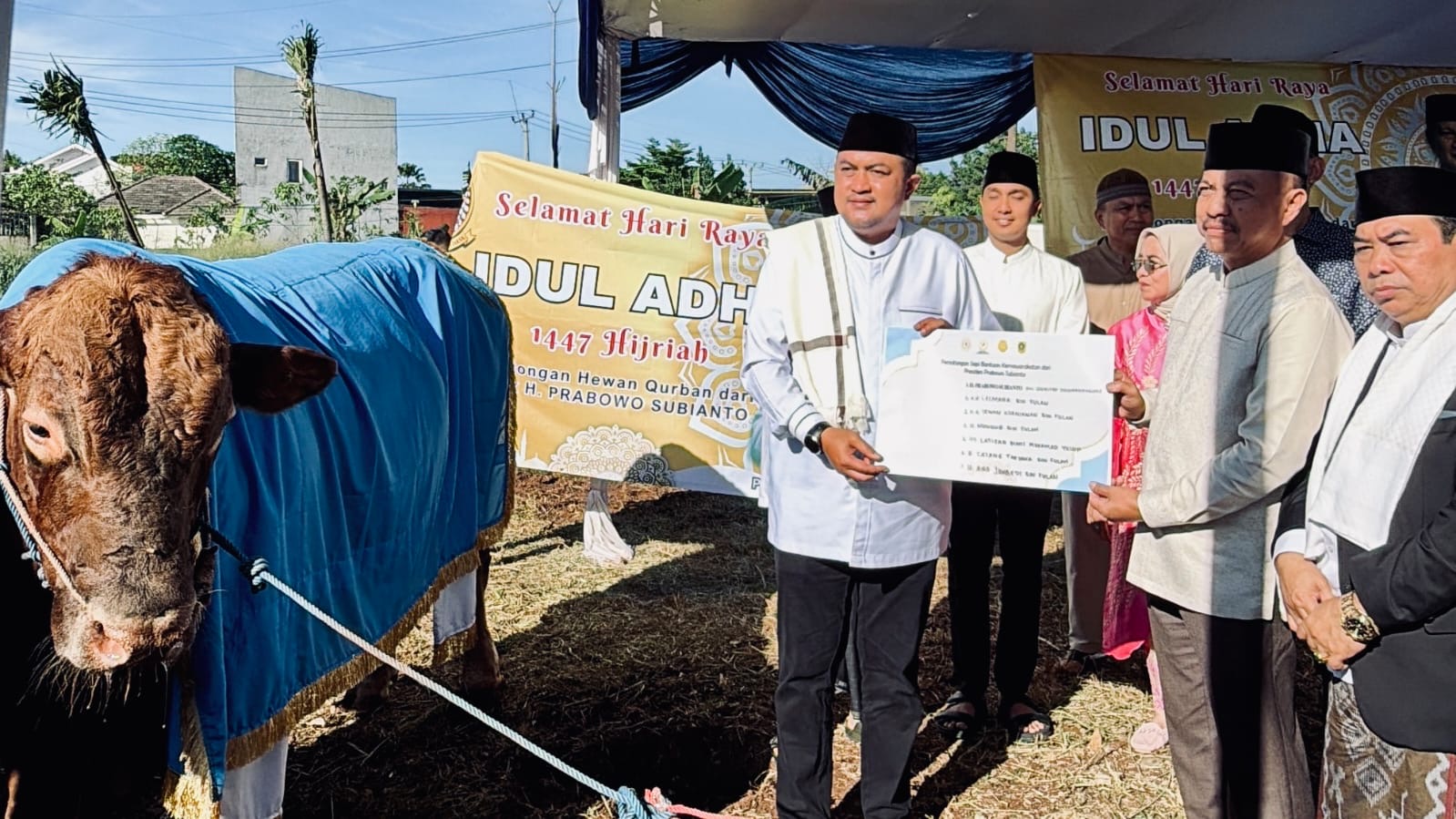 Bupati Rudy Susmanto Serahkan Hewan Kurban Bantuan Presiden untuk Warga Kabupaten Bogor 2026