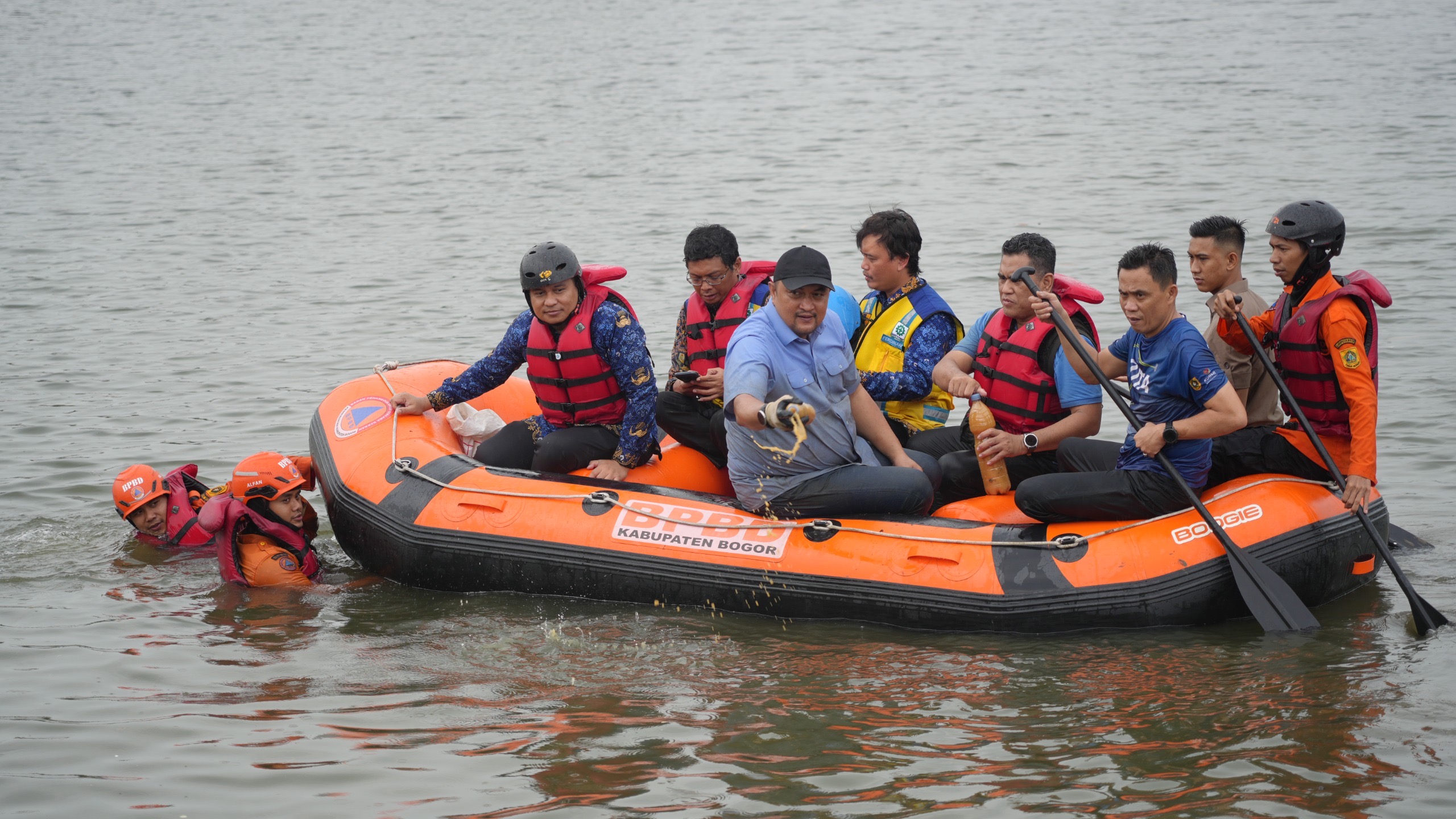 Rudy Susmanto Pimpin Aksi Bersih Sungai dan Kendalikan Ikan Sapu-Sapu 2026
