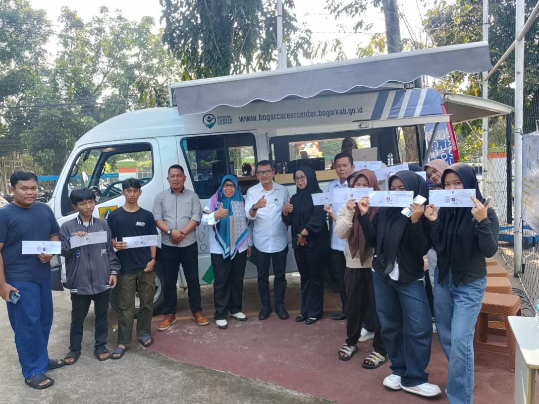 Disnaker Kabupaten Bogor Gencarkan Job Fair dan Goes to School 2026