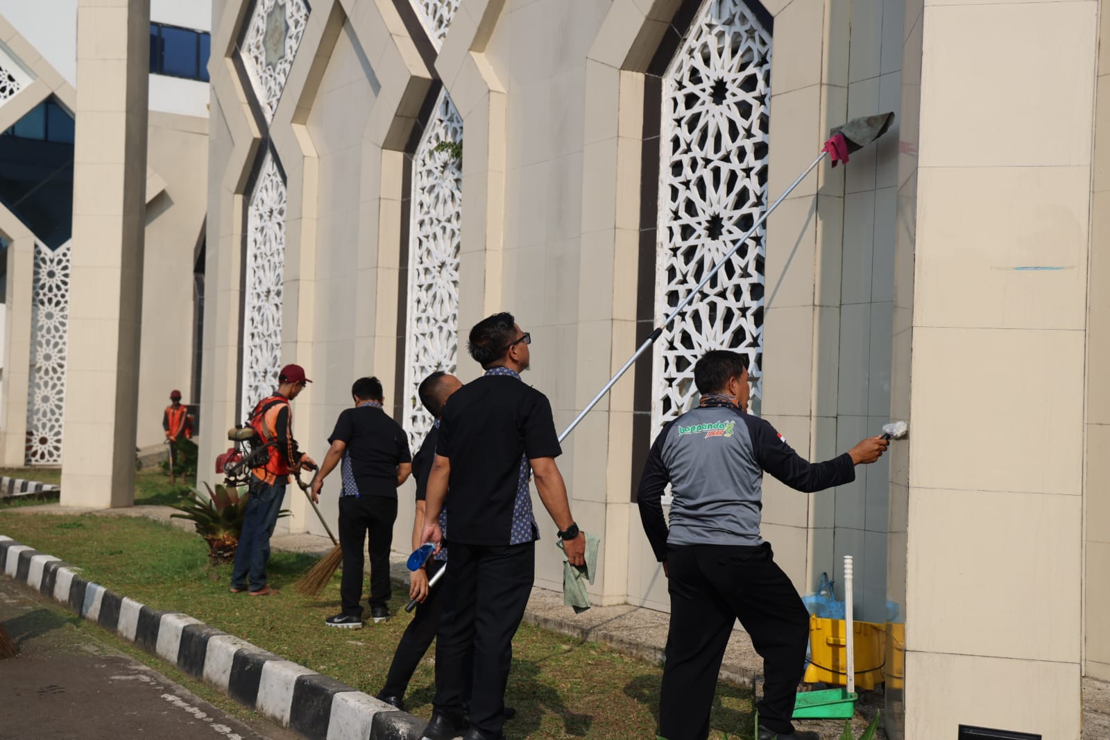 Bupati Bogor Gerakkan Aksi Bersih Serentak di Pusat Pemerintahan 2026