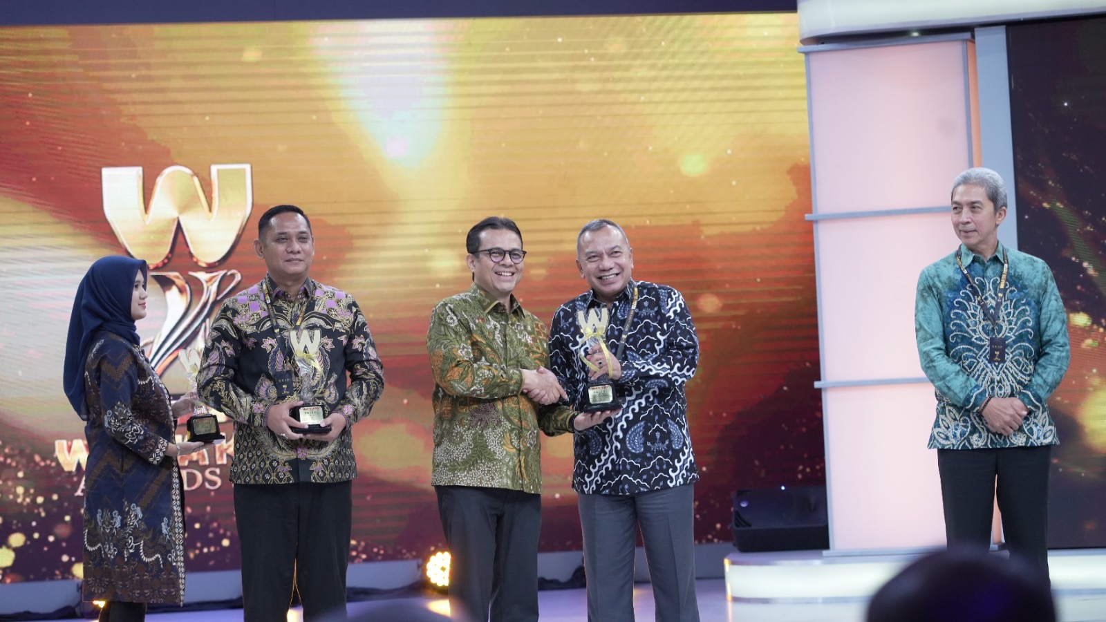Bupati Bogor Raih Penghargaan Nasional atas Program Kerja dan UMKM 2026