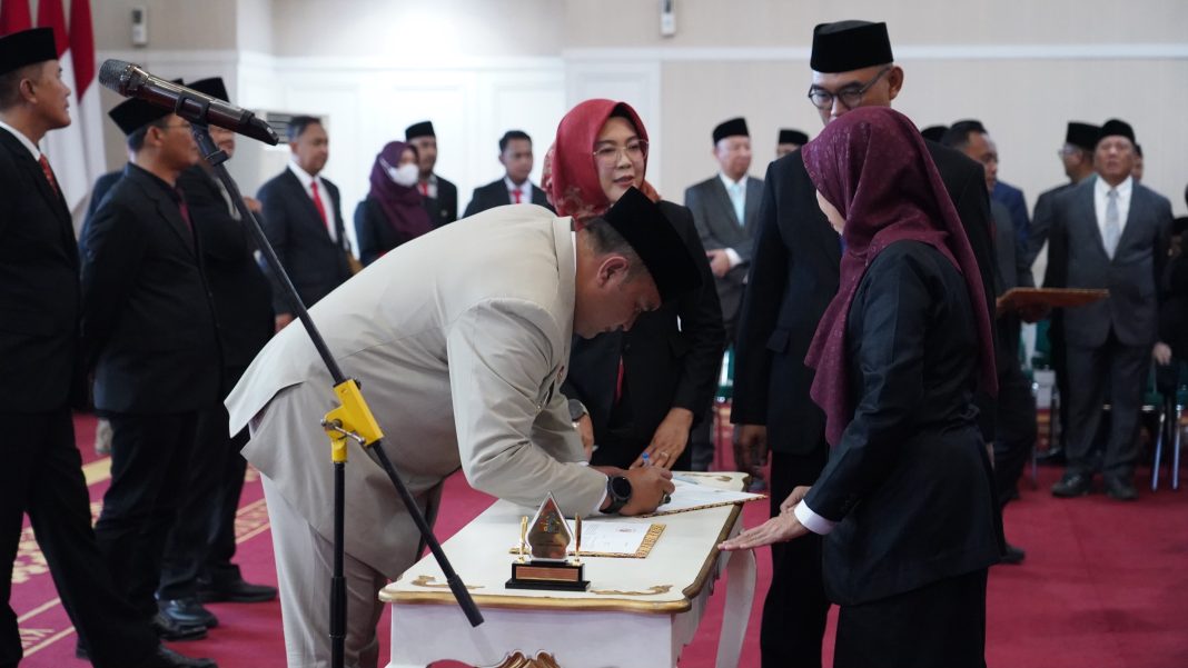 Bupati Bogor Lantik 87 ASN, Dorong Jabatan Berbasis Merit