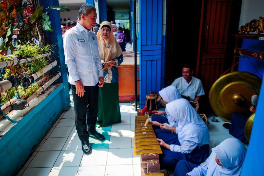 Pemkot Bogor bantu warga putus sekolah