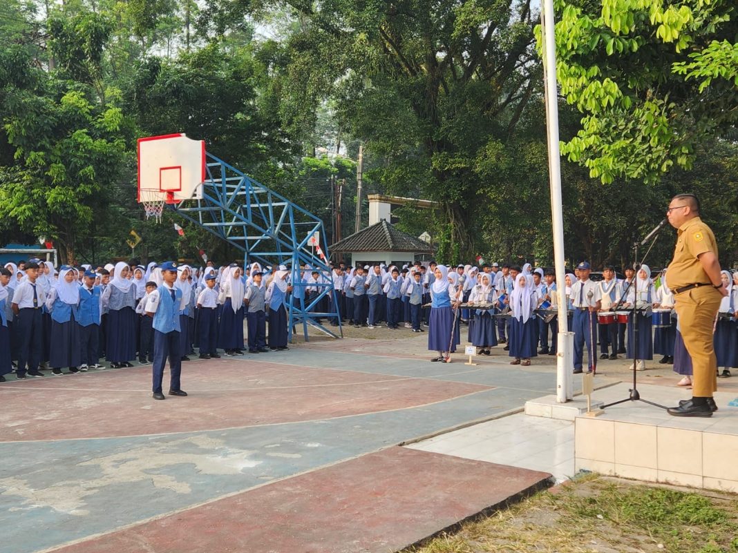 Bupati Bogor Kerahkan Pejabat ke Sekolah Perkuat Karakter Pelajar 2026