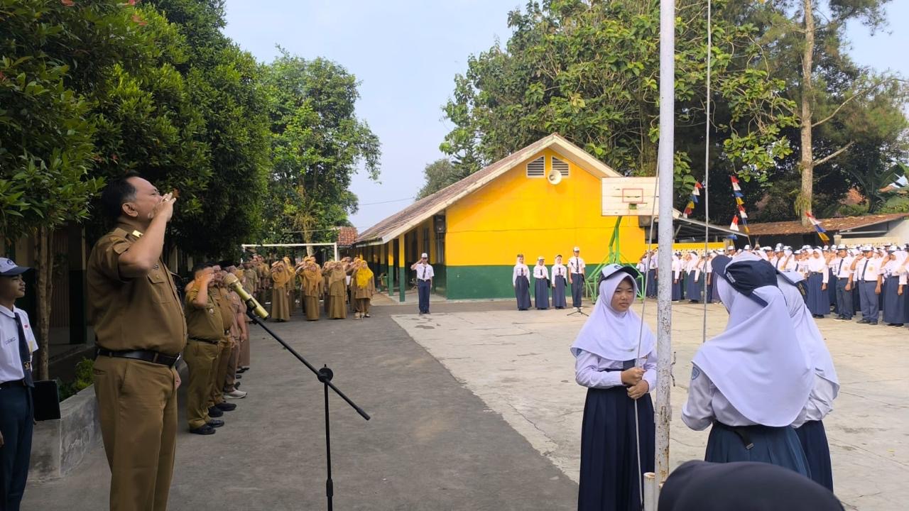 Bupati Bogor Kerahkan Pejabat ke Sekolah Perkuat Karakter Pelajar 2026