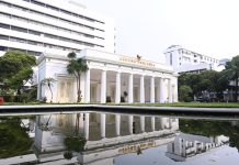 Menlu 8 Negara Kecam Pelanggaran Israel di Masjid Al-Aqsa, Desak Dunia Bertindak Tegas Pemerintah RI Berduka, Prajurit TNI Gugur dalam Misi Perdamaian UNIFIL di Lebanon 2026