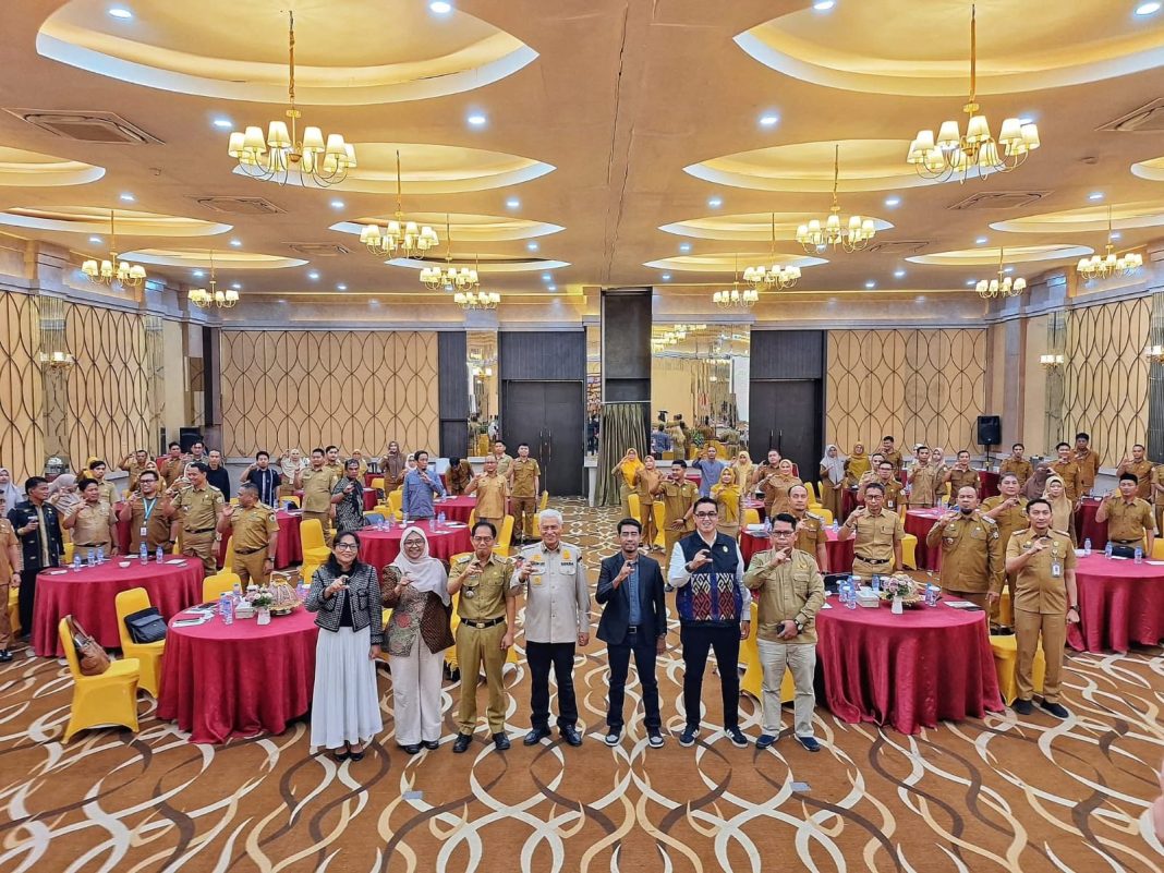 Pemprov Sultra Kuatkan Kepercayaan Investor Lewat Keterbukaan Informasi Publik 2026