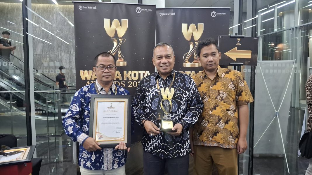 Bupati Bogor Raih Penghargaan Nasional atas Program Kerja dan UMKM 2026