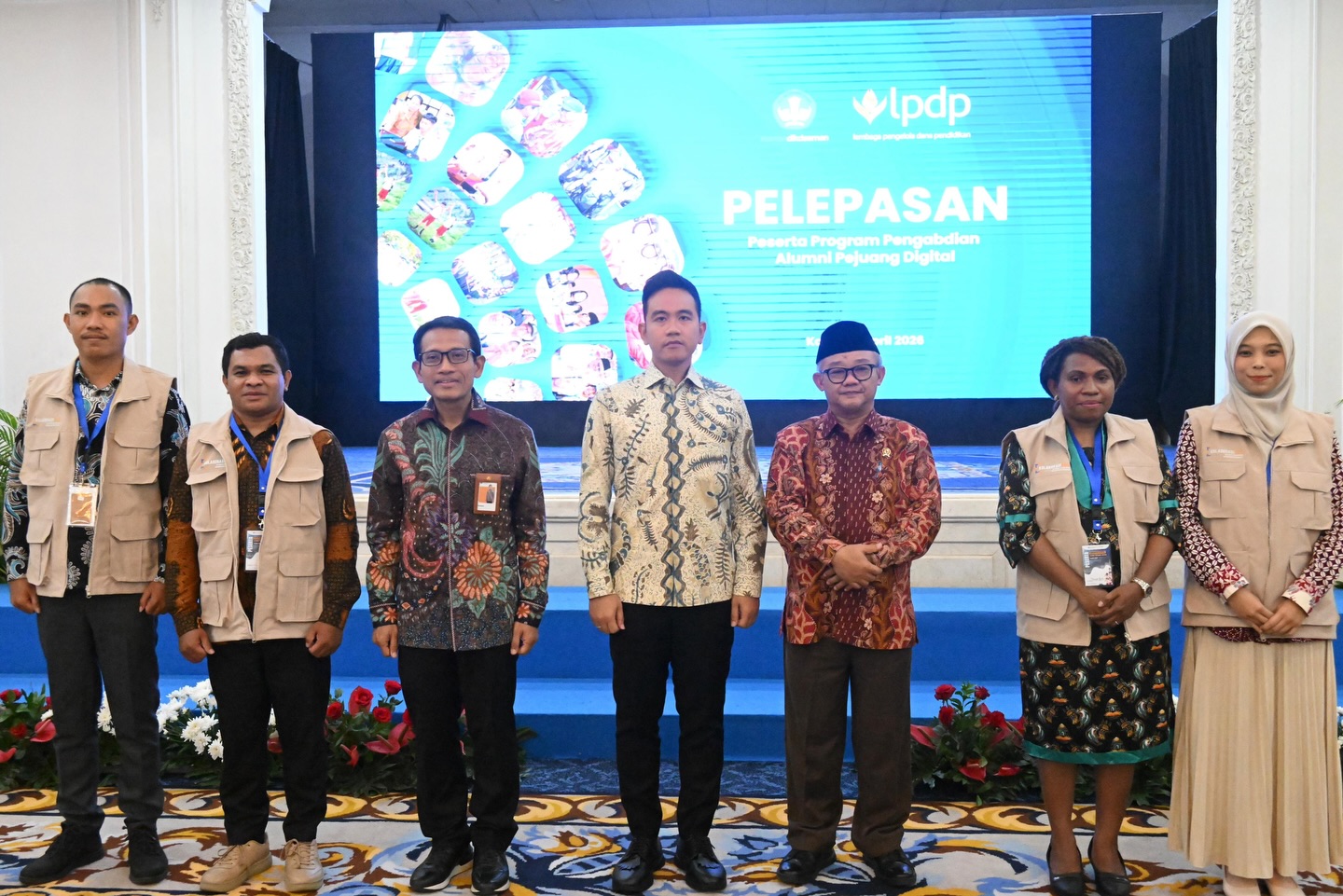 Wapres Gibran Lepas Pejuang Digital ke Wilayah 3T Dorong Digitalisasi Pembelajaran Interaktif